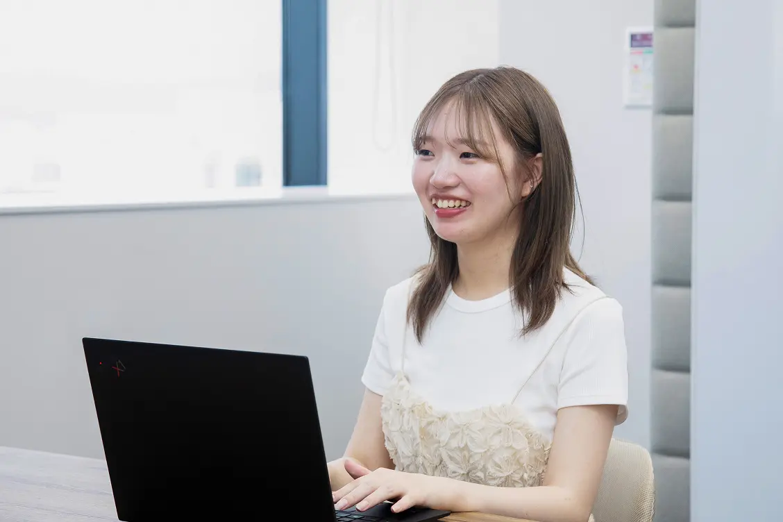 インタビュー写真-04