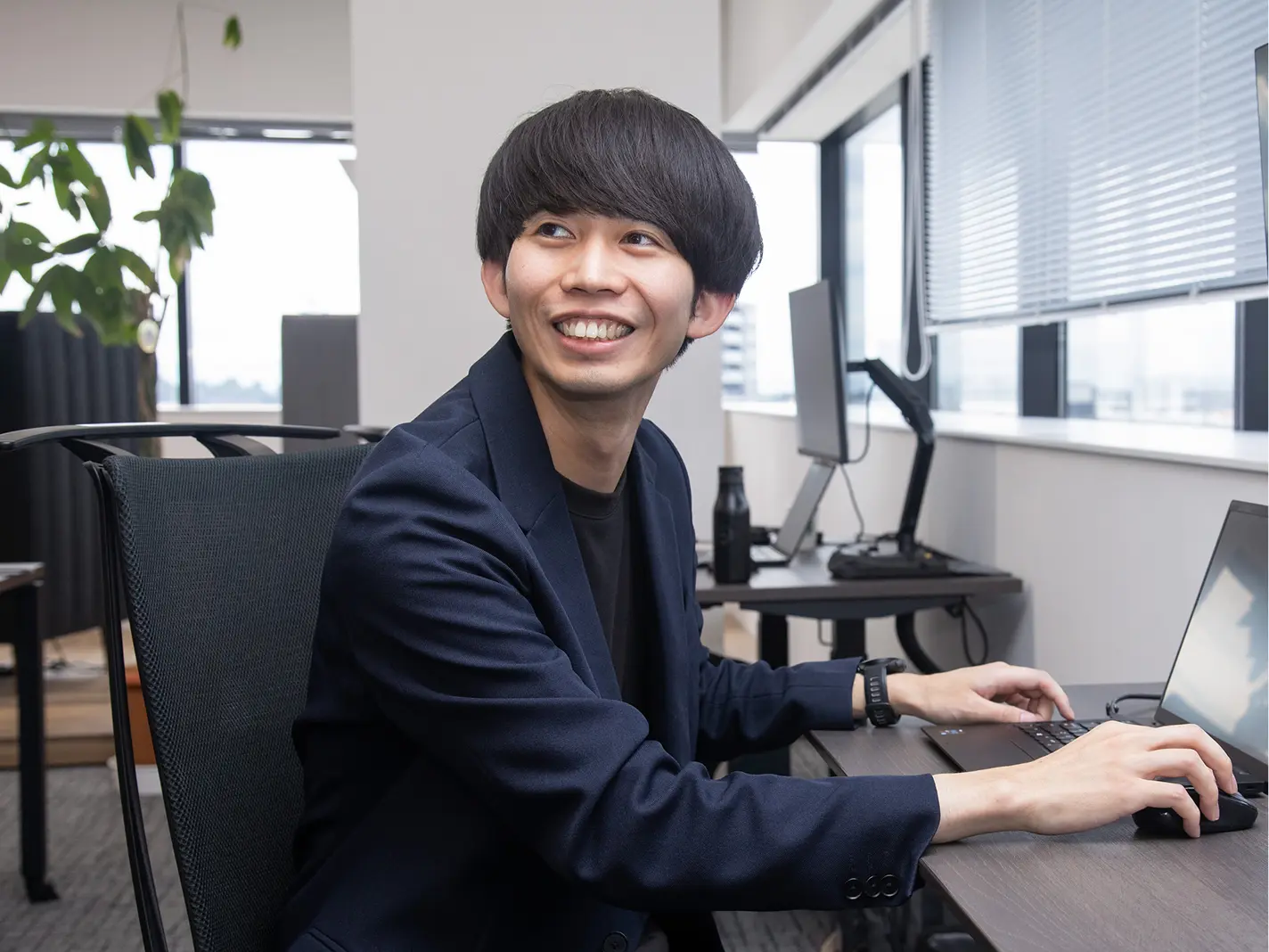 メインビジュアル