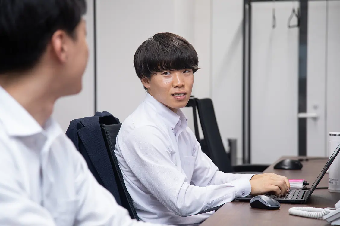 インタビュー写真-04